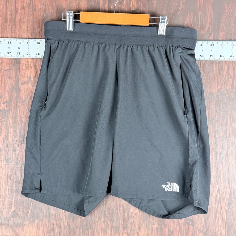 The North FaceWander 2.0 Performance Athletic Hiking Shorts NF0A82JM Black M 7in